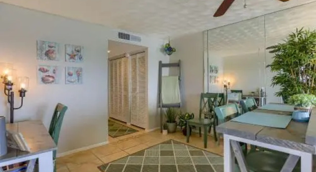 Bayshore Yacht & Tennis Club Luxury Condominiums