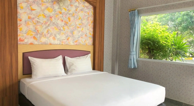Soda Resort, Забронировать Курортный отель Кампхэнгпхет Kamphang Phet Province