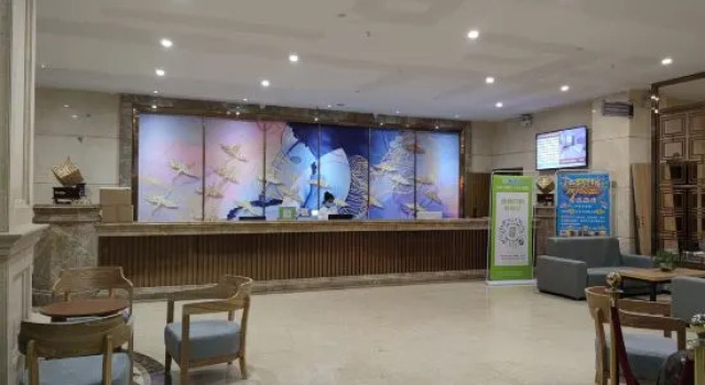 Lanli Baihe Hotel (xindacheng 2 Road), Boek Hotel Hotels in Guangdong met parkeren, Parkeren