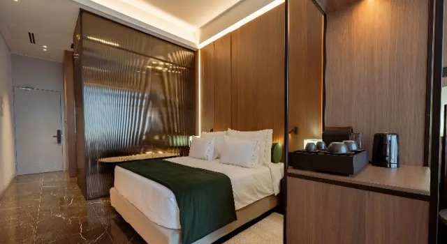 Полулюкс Premium Serbellas Boutique Hotel