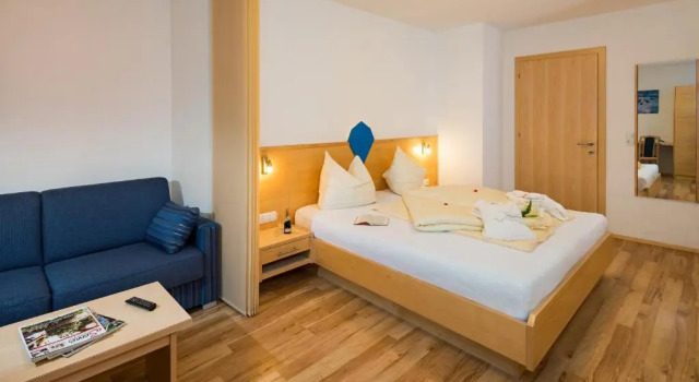Апартаменты с 3 комнатами Aparthotel Alpendiamant Serfaus Wachter GmbH