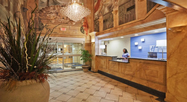 Holiday Inn Express & Suites Glenpool, Boek Hotel Hotels in Oklahoma met zwembad, Zwembad