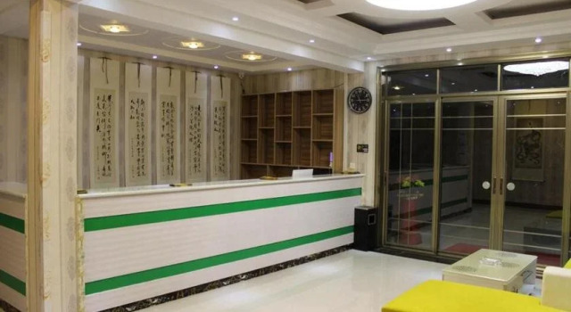 Dunhuang Nongfu Hostel, Book Hostel Jiuquan Gansu