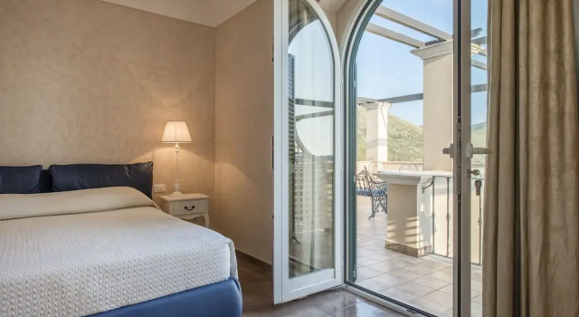Люкс с балконом Collina Degli Ulivi B&B