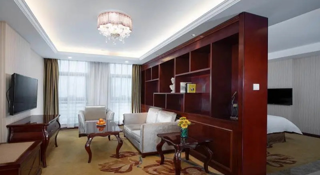 Люкс Business Vienna Hotel Chongqing Creative Park Branch