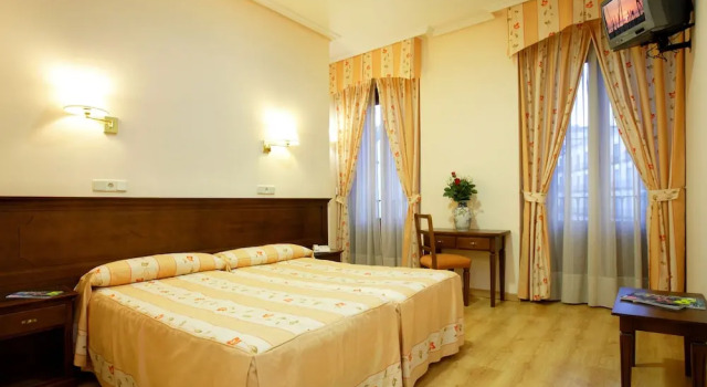 Одноместный номер Standard Hostal Silserranos