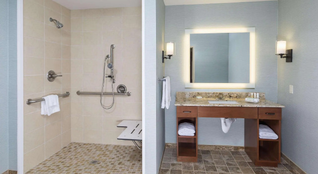 Четырёхместный люкс Homewood Suites by Hilton San Bernardino