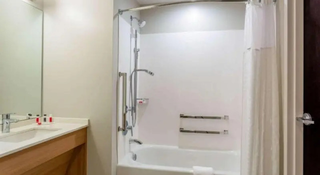 Номер Standard Microtel Inn Suites by Wyndham South Hill
