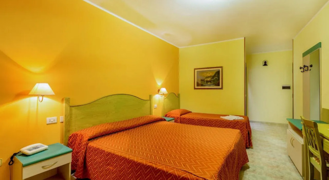 Трёхместный номер Classic Hotel Rosa dei Venti