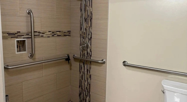 Двухместный номер Economy Crystal Palace Inn