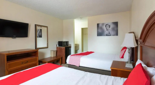 Четырёхместный номер Standard OYO Hotel San Antonio Lackland near Seaworld