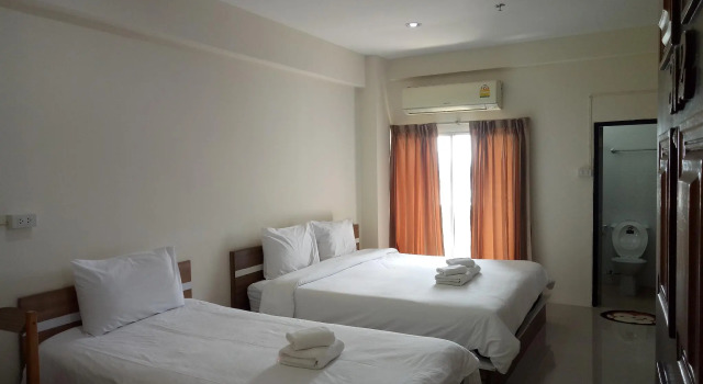 Трёхместный номер Superior Komol Residence Bangkok