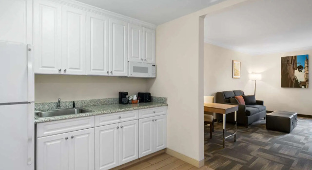 Люкс Hampton Inn Charleston North