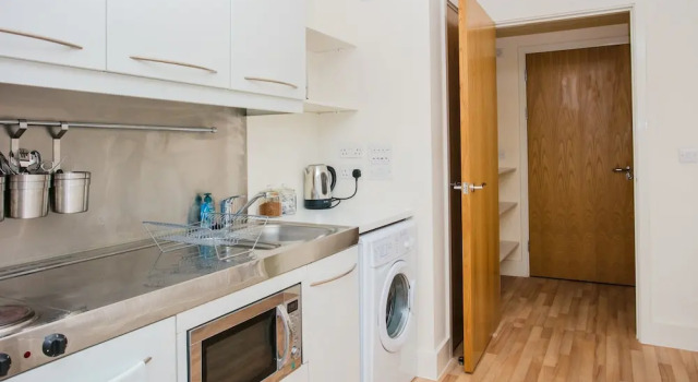 Studio Flat in Southwark, Забронировать Отель Отели Лондона 3 звезды, рядом с Razor, 3*