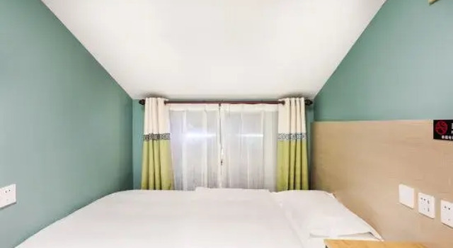 Номер Business Mijia Youth Hotel