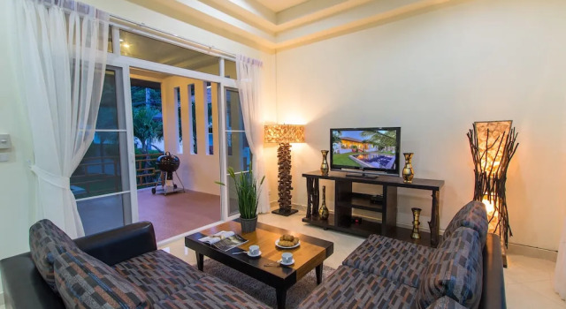 Seaview Tropical 3BR Pool Villa