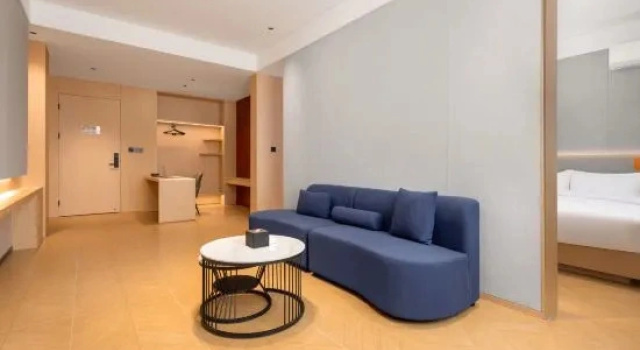 Семейный люкс Yongqin Hotel Tuke Town