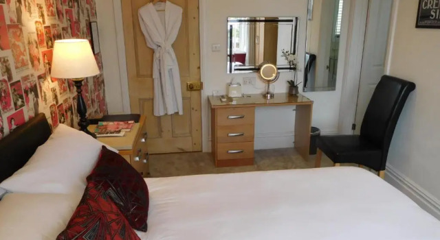 Luxury Apartment & Garden Courtyard, Varaa Huoneisto Asunnot kohteessa Merseyside, Huoneisto
