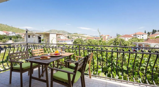 Апартаменты с 2 комнатами с балконом Apartments Beata