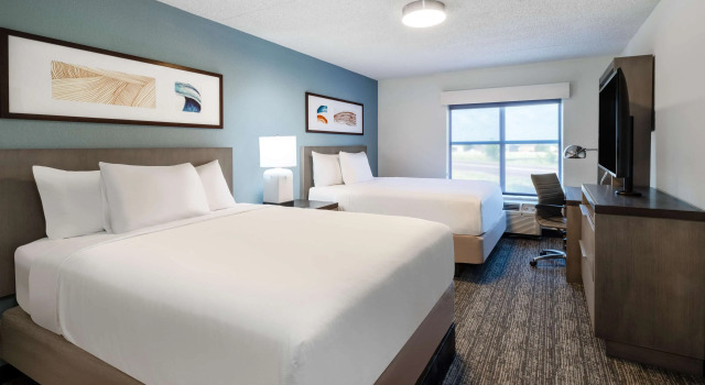 Четырёхместный люкс c 1 комнатой Hyatt House Colorado Springs Airport