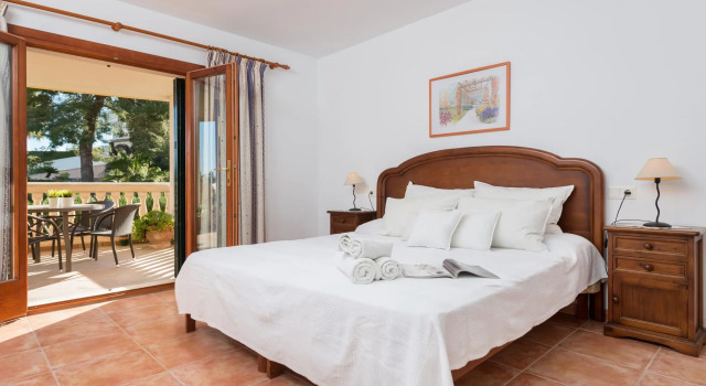 Can Besso, Book Hotel Alcudia Majorca
