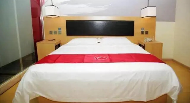 Thank Inn Chain Hotel Guangdong Shanwei Haifeng County Erhuan Dongnanqiao, Rezervasyon Otel Guangdong otoparklı oteller, Otopark
