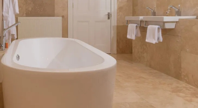 Люкс Luxury с 3 комнатами с видом на парк Ravenhurst Bed and Breakfast