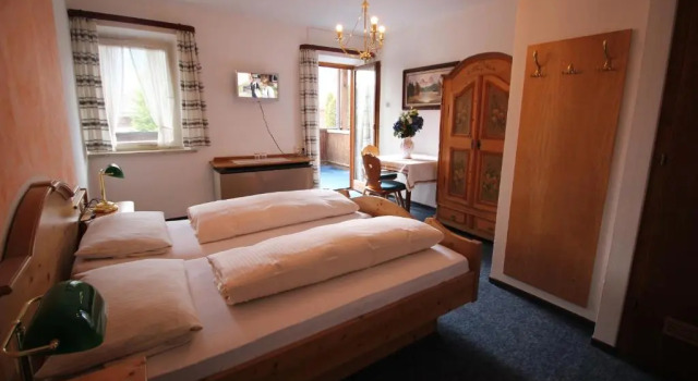 Одноместный номер Comfort с балконом и с красивым видом из окна Erlebnislandgasthof Hotel Neiderhell
