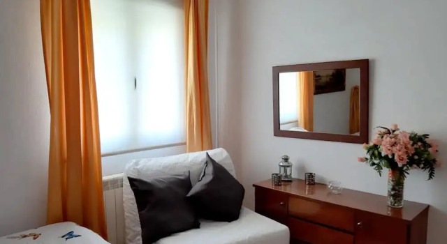 Apartment With 3 Bedrooms in Cangas de Narcea, With Wonderful Mountain View, Private Pool, Enclosed Garden, Varaa Huoneisto Cangas de Narcea Asturia