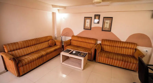 Люкс с балконом Hotel Grand Arjun