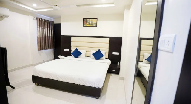 Номер Deluxe Hotel Suryansh