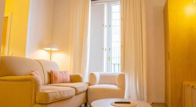 Honest Sevilla Apartments