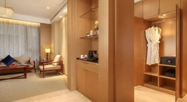 Yun qing yi wan Hotel (Kangqiao, Nanhui Area), Varaa Hotelli Shanghai Shanghai