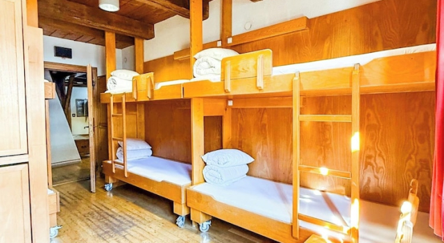 Кровать в общем номере Hostel Feldkirch