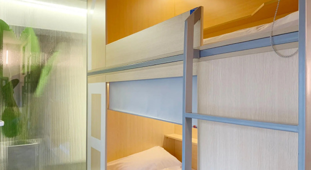 Кровать в общем номере (женский номер) Weflow Hostel（xintiandi）