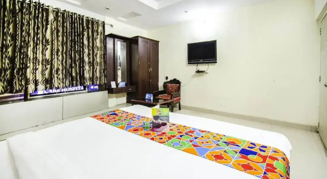 Hotel Pride Banjara by FabHotels, Забронировать Отель Отели Хайдарабада 3 звезды, 3*