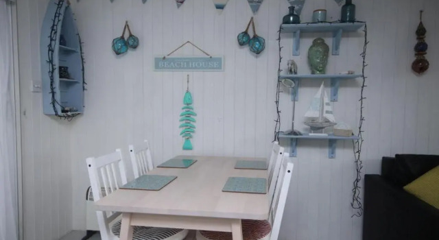 Коттедж 17H Medmerry Park 2 Bedroom Chalet