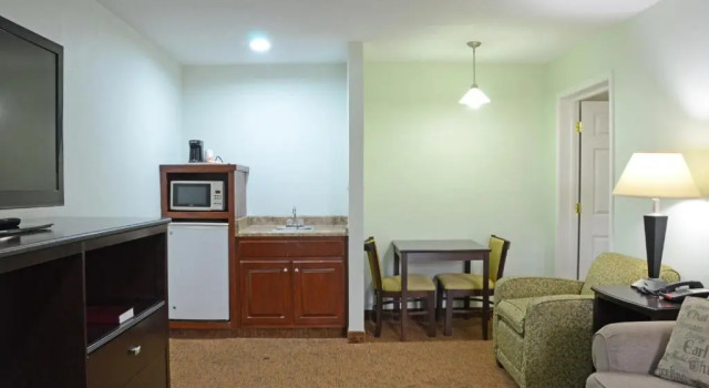 Suite Quality Inn & Suites Covington