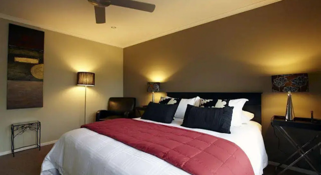 Orchid Grove Country Lodge, Забронировать Отель Отели Бей-оф-Айлендс 4 звезды, 4*