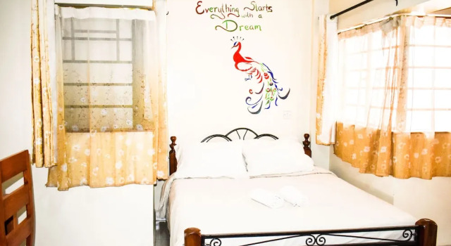 Affordable furnished studio apartment, Prenota Appartamento Hotel economici a Nairobi, vicino a Central Park