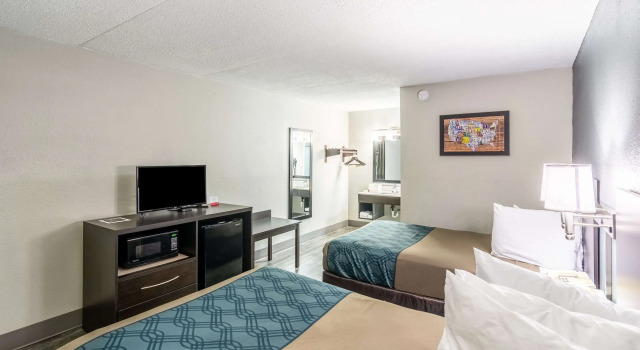 Четырёхместный номер Standard Econo Lodge Crestview South