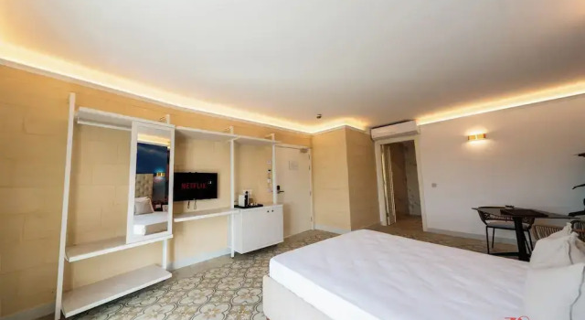 Habitación Premium Mosta Stays by Zzzing