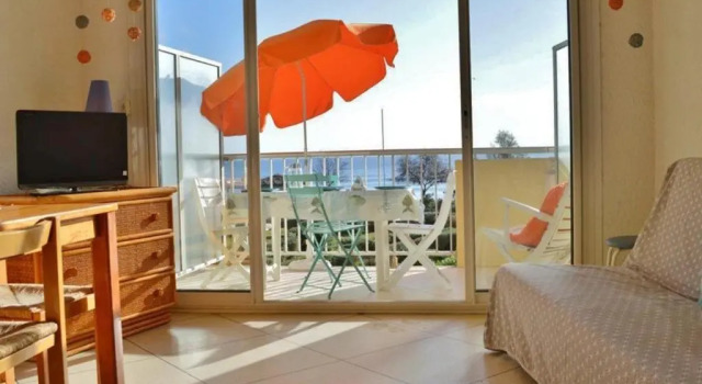 Appartement Le Lavandou, 2 pièces, 5 personnes - FR-1-251-381