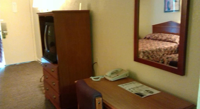 Woodridge Inn & Suites, Réserver Hôtel Alma Michigan