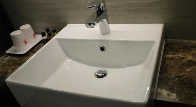 Номер Deluxe Emperor Hotel