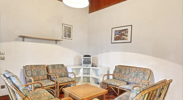 Villa White, Book Villa Hoteller i Friuli Venezia Giulia med parkering, Parkering