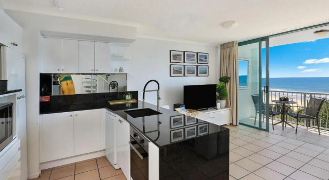 Номер Standard Пентхаус c 1 комнатой oceanfront Grand Palais Boolarong Beachside Apartments
