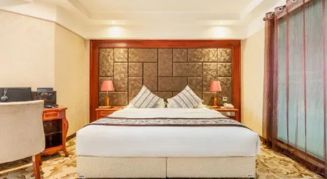 Люкс Business Sheng Yuan International Hotel