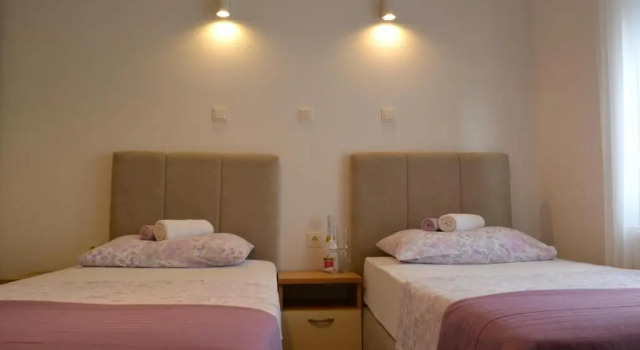 Апартаменты с 2 комнатами с видом на море Apartments Ćurić