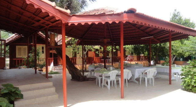 Toll Hotel, Rezerwuj Hotel Hotele w Side Coast z basenem, Basen